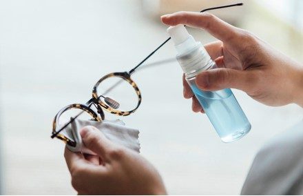 Eyeglasses Cleaner